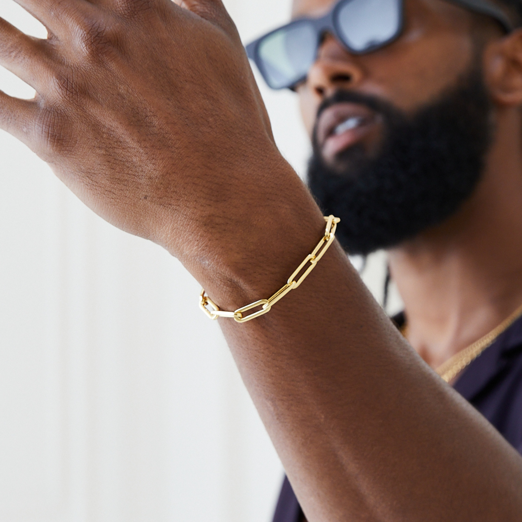 MANSSION: Does Solid Gold Tarnish?