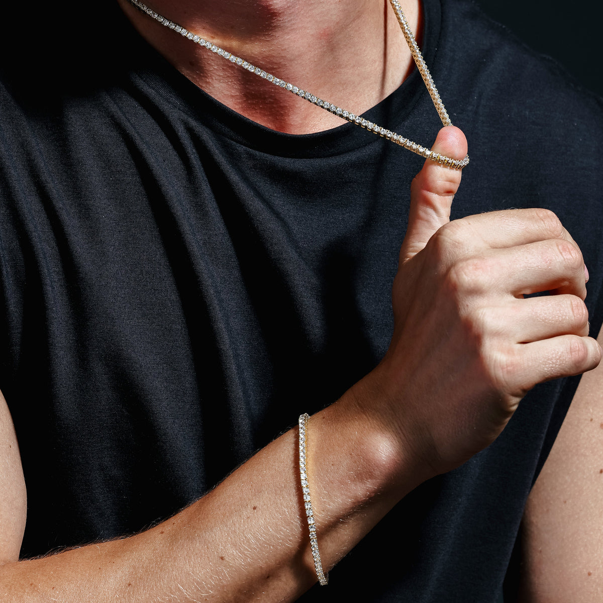 Men’s Jewelry Mistakes to Avoid